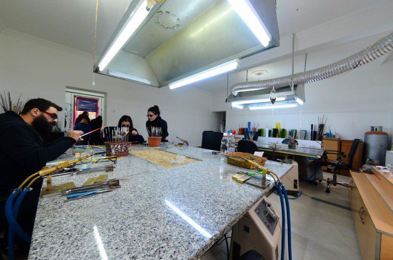 cam işleme atölyesi